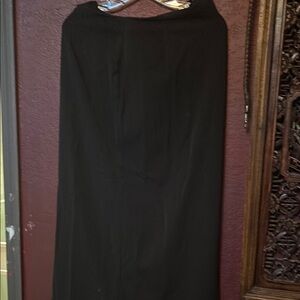 Elegant Black Women's Skirt